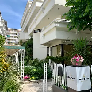 President - Vintage In Centro Hotel